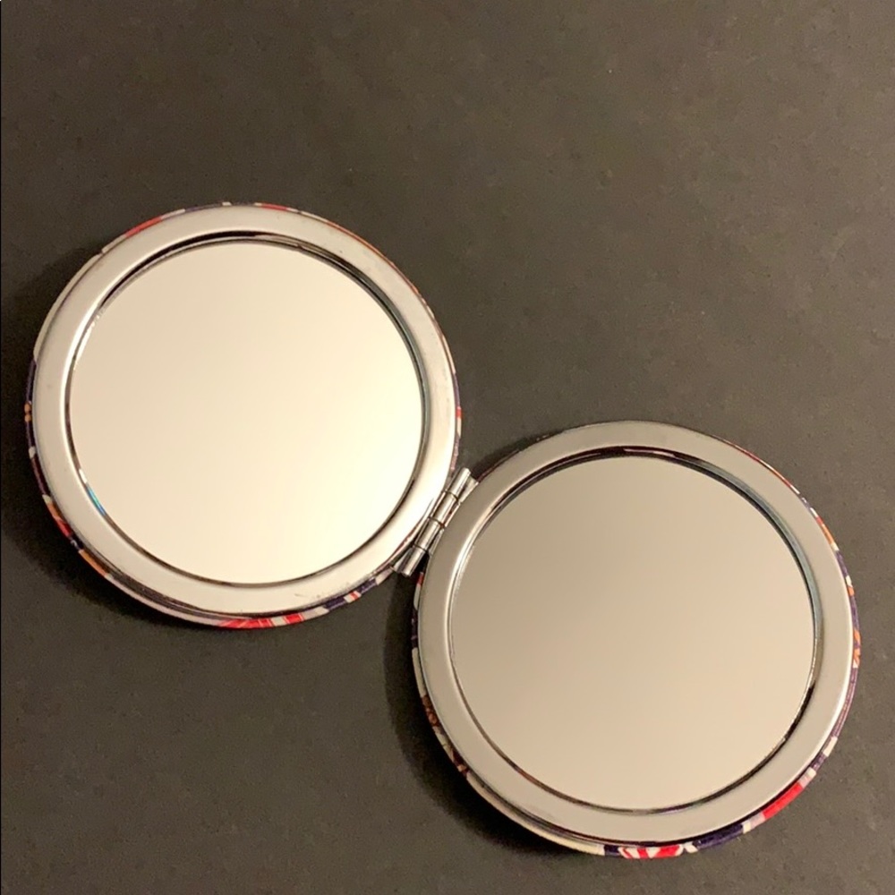 LONDON UK Double Mirror